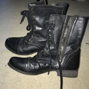 Steve Madden Leather boots